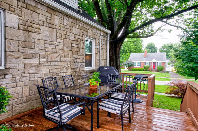 2230 Wadsworth Ave, Louisville, KY 40205