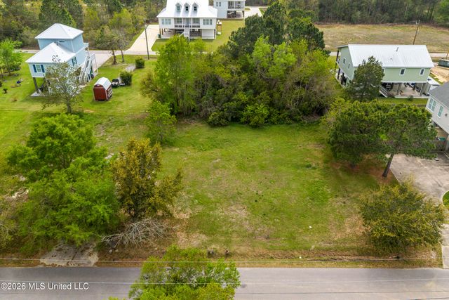 Sears Avenue, Waveland, MS 39576