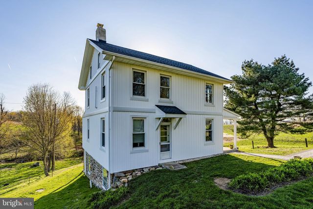 85 TOME FARMS LN, York, PA 17406