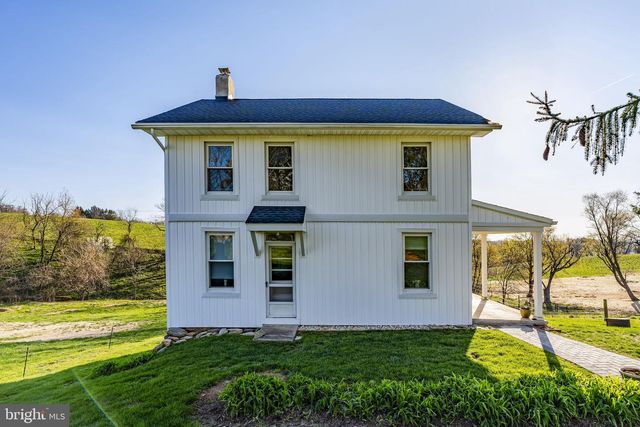 85 TOME FARMS LN, York, PA 17406