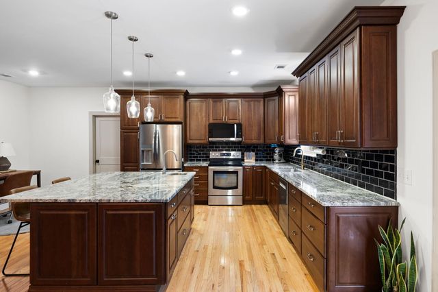 204 Ferry Point Drive, Charleston, SC 29492