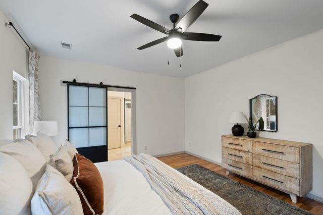 204 Ferry Point Drive, Charleston, SC 29492