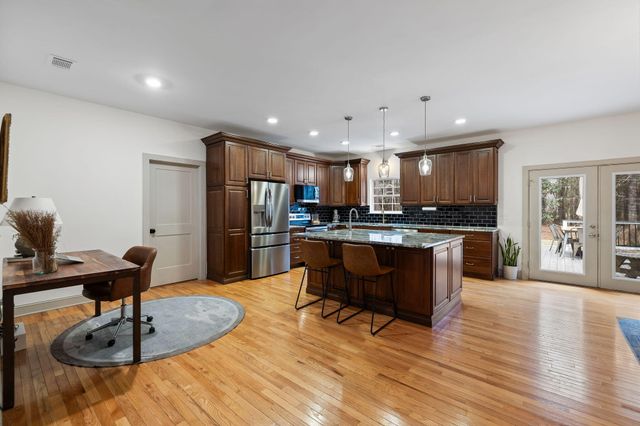 204 Ferry Point Drive, Charleston, SC 29492