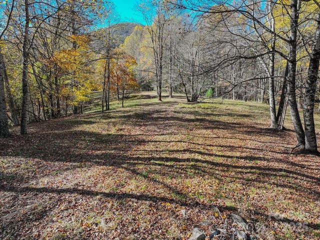 2626 Dendy Orchard Road, Highlands, NC 28741