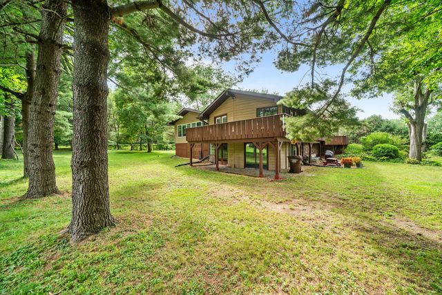 7173 Lakecrest Court, Caledonia, IL 61011