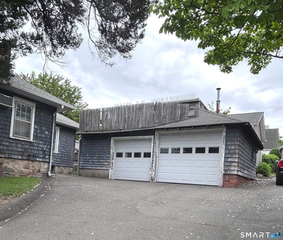 522 West Main Street, Stamford, CT 06902
