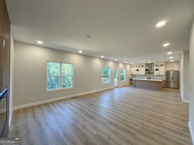 5719 Calm Valley Point, Flowery Branch, GA 30542