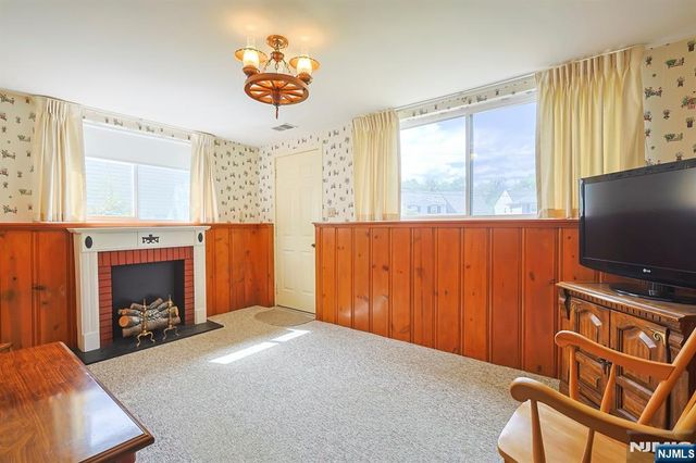 286 Pershing Road, Clifton, NJ 07013