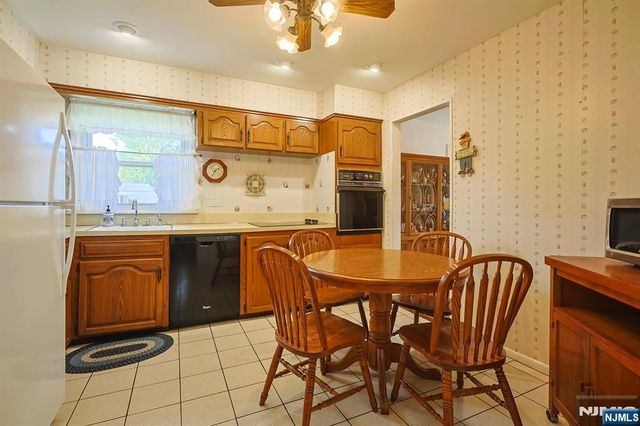286 Pershing Road, Clifton, NJ 07013