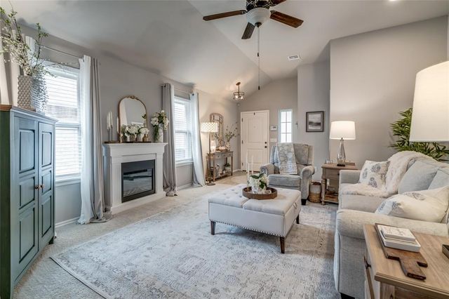19913 Forsythe Drive, Edmond, OK 73012
