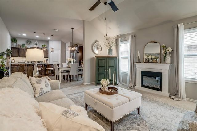 19913 Forsythe Drive, Edmond, OK 73012