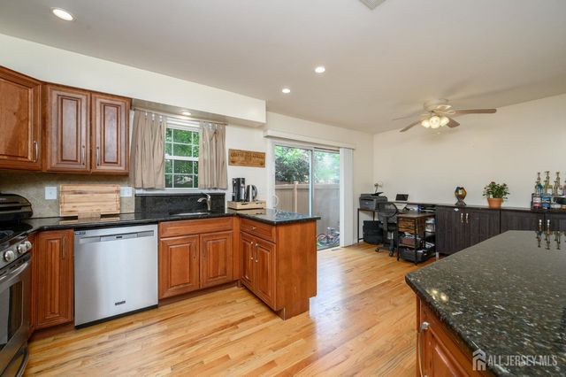 171 Howell Avenue, Fords, NJ 08863