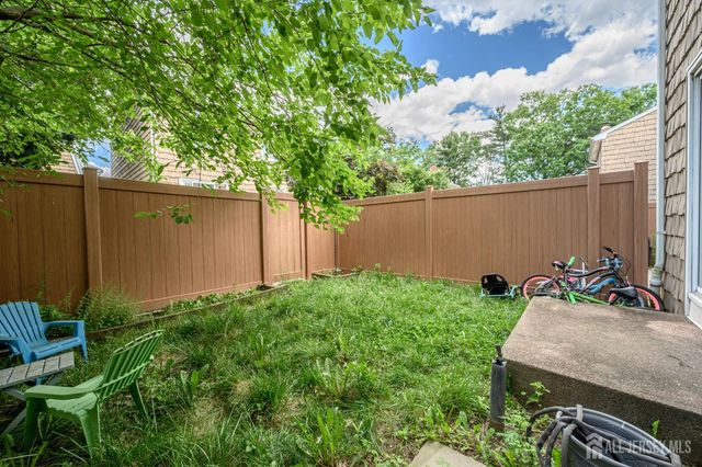171 Howell Avenue, Fords, NJ 08863