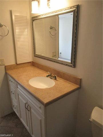 10041 Maddox LN 102, Bonita Springs, FL 34135