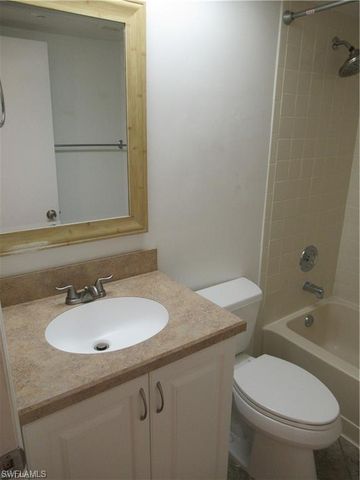 10041 Maddox LN 102, Bonita Springs, FL 34135