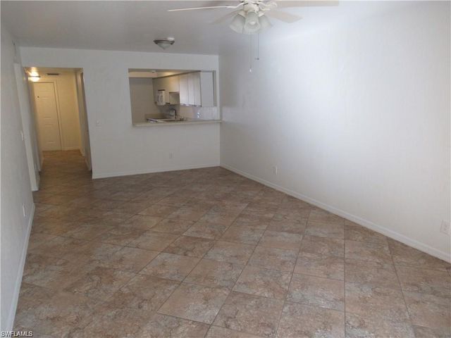 10041 Maddox LN 102, Bonita Springs, FL 34135