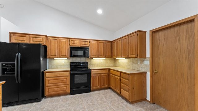 4 Bewcastle Lane, Bella Vista, AR 72714
