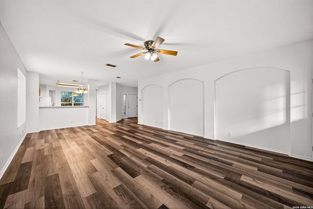 229 SPICE OAK LN, Cibolo, TX 78108