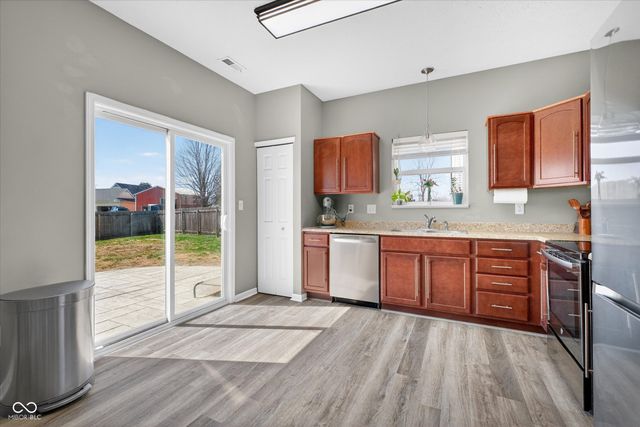 11165 Funny Cide Drive, Noblesville, IN 46060