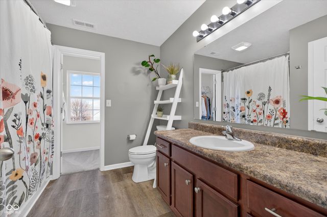 11165 Funny Cide Drive, Noblesville, IN 46060