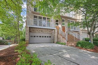 1337 Peachtree View, Brookhaven, GA 30319