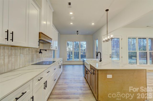 318 Harbor View Drive 45, Cherryville, NC 28021