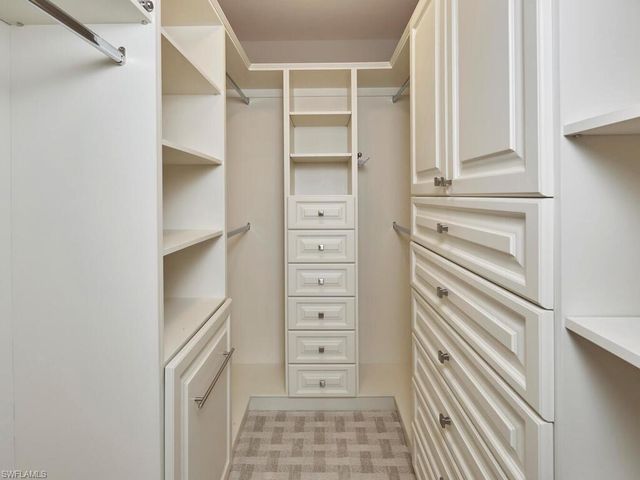 3003 Gulf Shore BLVD N 604, Naples, FL 34103