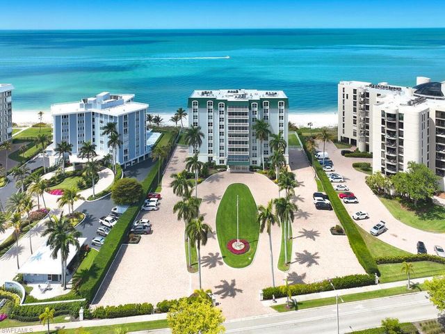 3003 Gulf Shore BLVD N 604, Naples, FL 34103