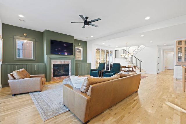 315 E Freeport Street, Broken Arrow, OK 74012