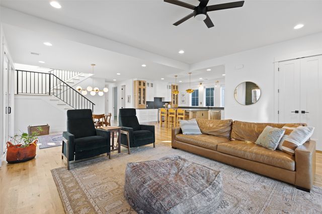 315 E Freeport Street, Broken Arrow, OK 74012