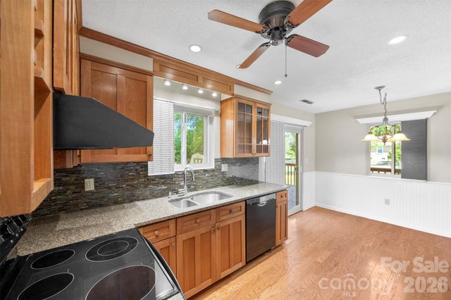 2606 Saddlewood Circle SW, Concord, NC 28027