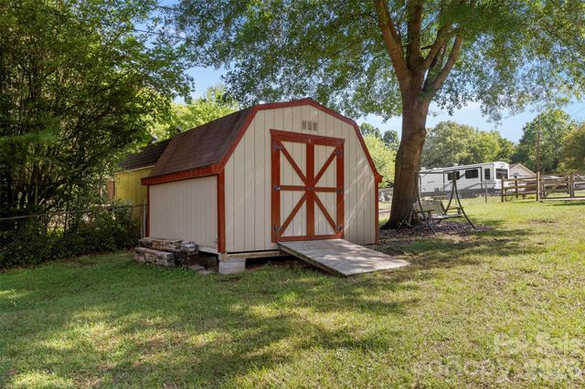 2606 Saddlewood Circle SW, Concord, NC 28027