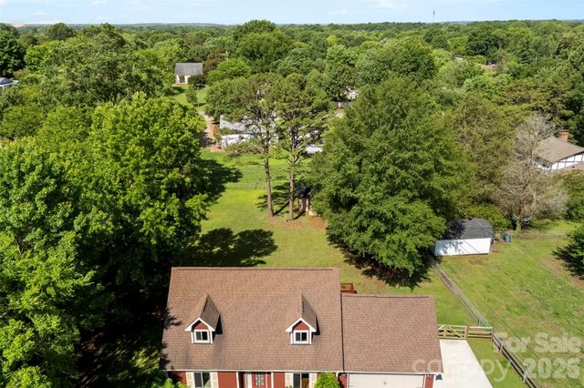 2606 Saddlewood Circle SW, Concord, NC 28027