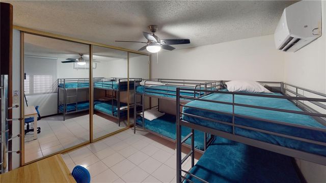 BA-25 60 ST, San Juan, PR 00926
