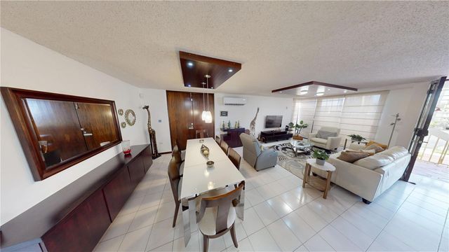 BA-25 60 ST, San Juan, PR 00926