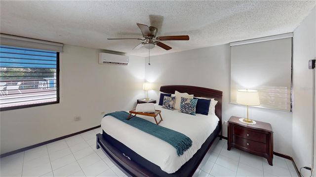 BA-25 60 ST, San Juan, PR 00926