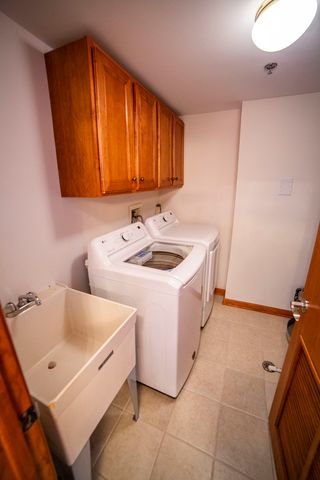 5368 W 96th Street 2S, Oak Lawn, IL 60453