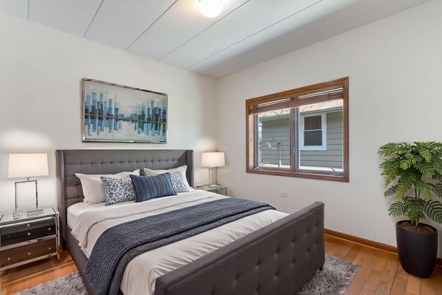 5368 W 96th Street 2S, Oak Lawn, IL 60453