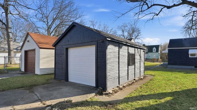 3530 Robinwood Drive, Fort Wayne, IN 46806