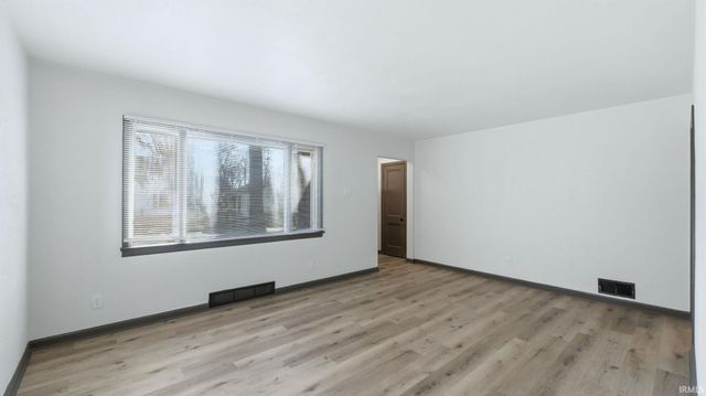 3530 Robinwood Drive, Fort Wayne, IN 46806