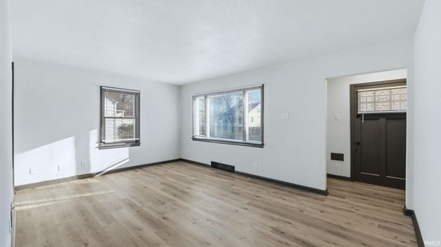 3530 Robinwood Drive, Fort Wayne, IN 46806