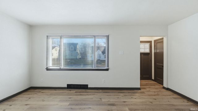 3530 Robinwood Drive, Fort Wayne, IN 46806