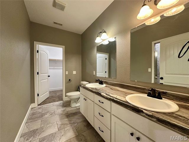 1005 E Donna Drive, Poplar Bluff, MO 63901