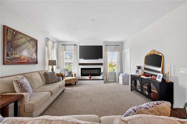 6122 Lavenham Road SW, Massillon, OH 44646
