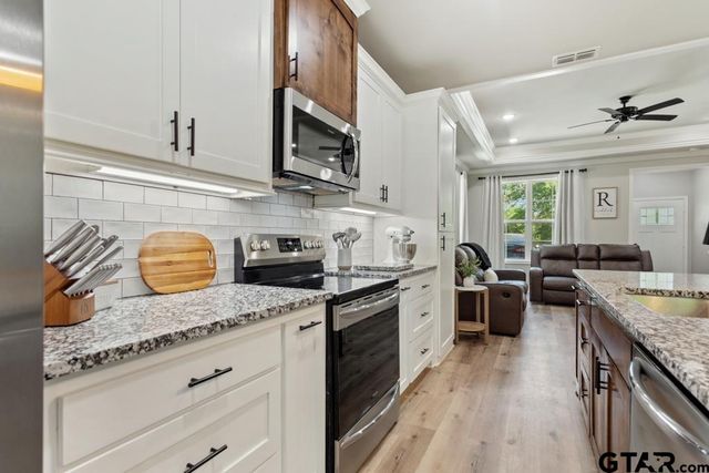 1004 W 32nd, Tyler, TX 75702