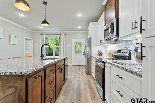 1004 W 32nd, Tyler, TX 75702