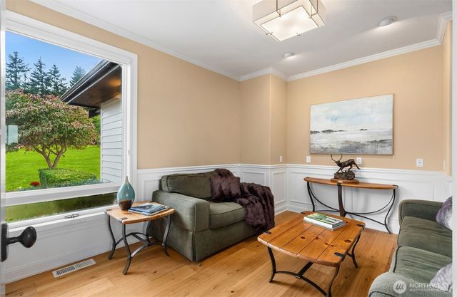221 Baker View Lane, Camano Island, WA 98282