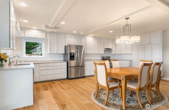221 Baker View Lane, Camano Island, WA 98282
