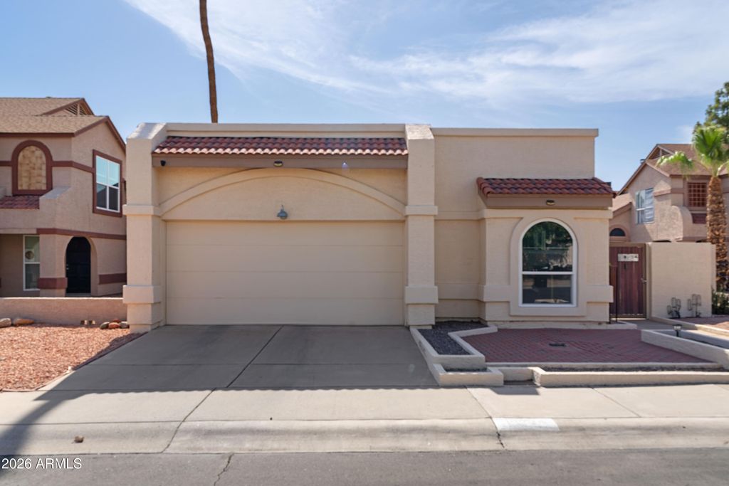 19234 N 4TH Place, Phoenix, AZ 85024 — exterior