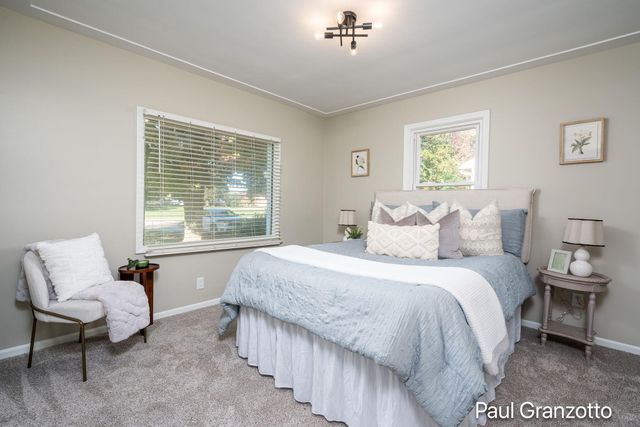 5600 Wing Avenue SE, Grand Rapids, MI 49512